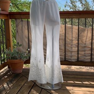 NWT White Summer sheer pant with shorts liner Sz M